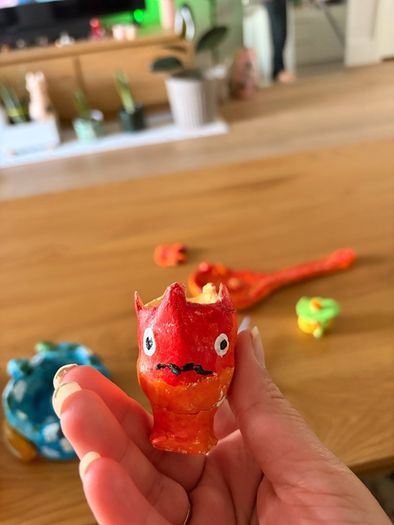 Clay Figures Mini whisk and milk container (Not for food only as decor)