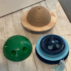 Cat toys