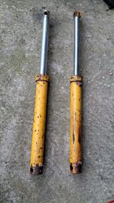 hydraulic rams
