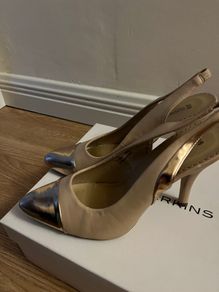 Nude & Gold Heels