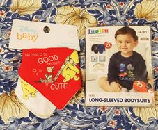 Baby boy long sleeve bodysuits 2 suits 100% cotton  & bibs 2pack  6-12 months  100% cotton