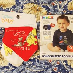 Baby boy long sleeve bodysuits 2 suits 100% cotton  & bibs 2pack  6-12 months  100% cotton