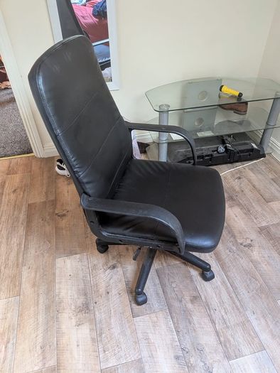 computer chair