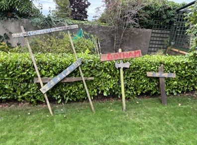 Halloween Garden Signs