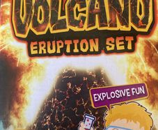 Volcano eruption set  (8yr up)
