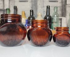 351 - Set of 3 Vintage Collectible Decorative Amber Glass Marmite Jars