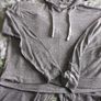 hollister bottom's and hoodie Image 3