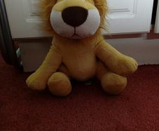 Cuddles Time Lion Teddy