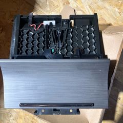 2015-2024 Superb Stowage compartment 3V2863071HYL3