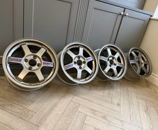 JDM rays engineering TE37s