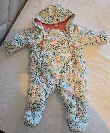 Baby girls clothes 0-6months