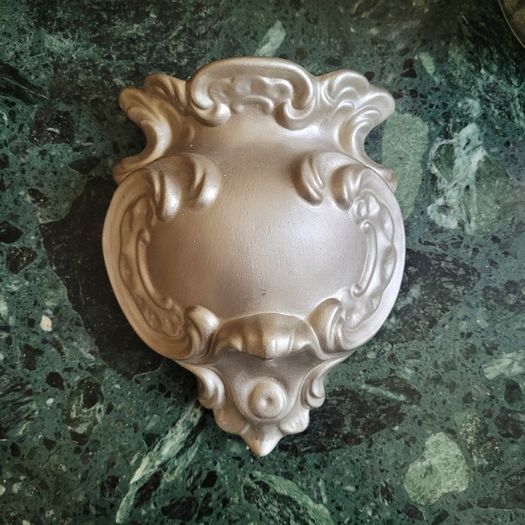 Vintage baroque wall sconce/vase