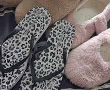 free slippers