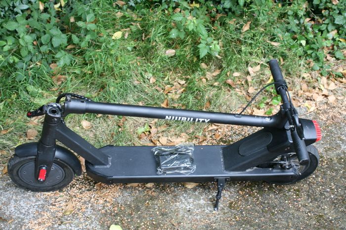 Niubility Adult Electric Scooter 36v Li-ion (works well)