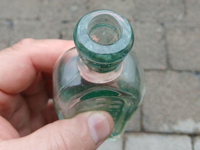 Vintage Stockport Kay Brothers Linseed Compound Bottle