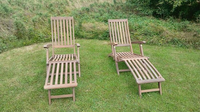 garden bench