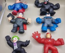 Marvel Heroes of Goo Jit Zu Mini Squishy Figures .