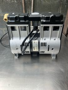 Compressor / Vacuum pump