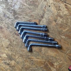 Pipe spanners 7