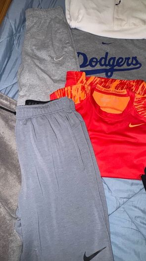 Men's clothing bundle