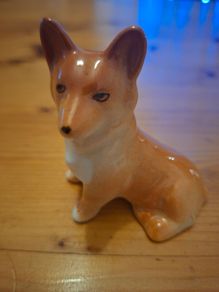 Vintage Corgi ceramic figurine