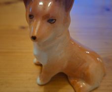 Vintage Corgi ceramic figurine