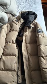 canada goose puffer with tags size M