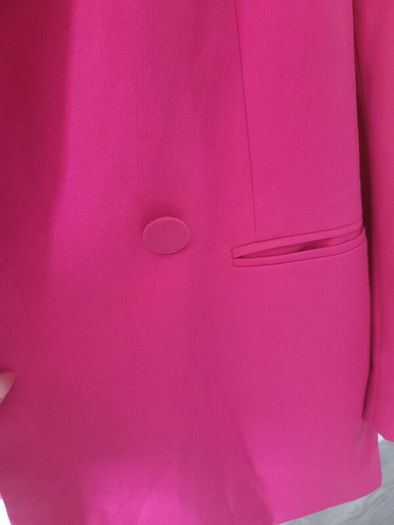hot pink H&M blazer