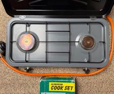 2 Ring Gas Camping/Outdoor Stove with gas regulato