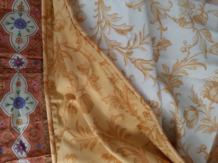 new in packaging 100% cotton vintage Laura Ashley valance cover