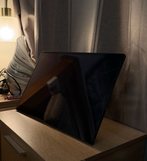 UPerfect Portable OLED Gaming Monitor  14-Inch 3K Display 120Hz