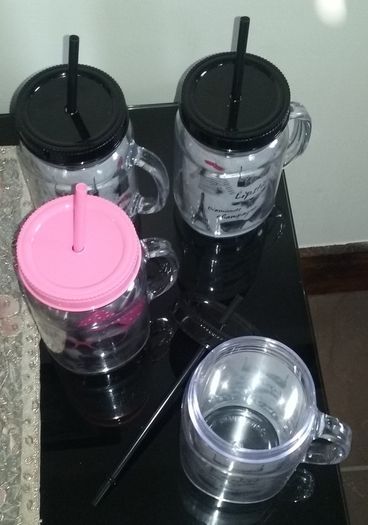 Large Size Beakers