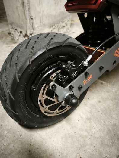 Kukirin G4 electric scooter