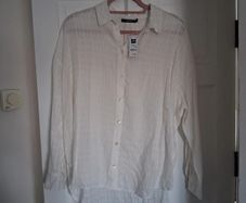 Brand New with Tags Dunnes White Textured Blouse Long length Size Large