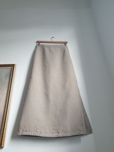 Oska Linen Skirt Size 4