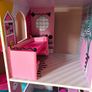 LOL dollhouse and over 15 dolls over various sizes Image 3