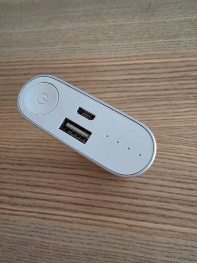 Xiaomi Powerbank 10000mAh 2 cables included