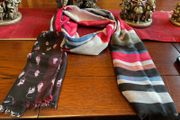 SAMOON SCARF in red light grey black white and blue
