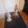 2 figurines Image 2