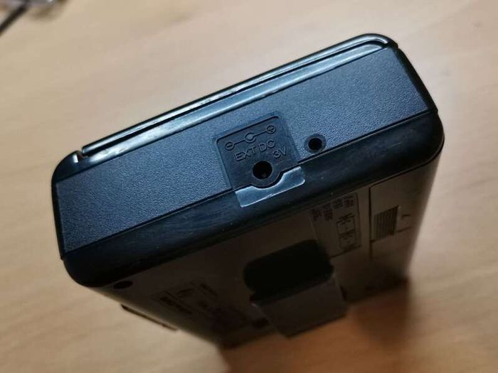 SANYO MGP21 Walkman Cassette Player