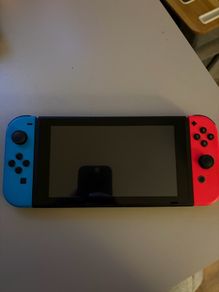 nintendo switch console