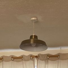 Ceiling pendant light