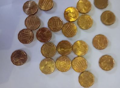 Uncirculated English 3 Pence / Halfpenny  Coins 1967