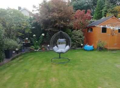 Garden hanging  egg chair max lift 150kg 165 e cash  only