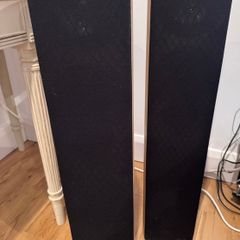 Kef IQ5 SE Floor-standing speakers