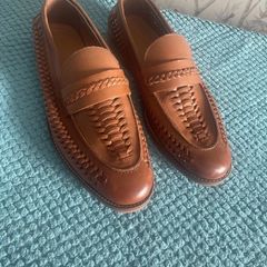 Shoes size 12s