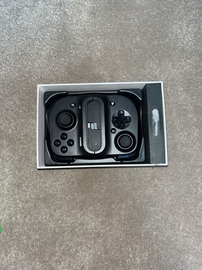 razer gaming controller made for iPhone