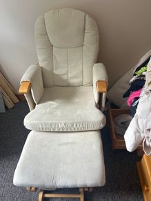 Nursing chair