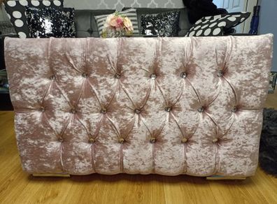 Single bed with mattress