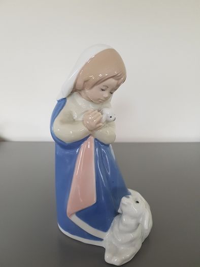 REX Valencia Porcelain figurine